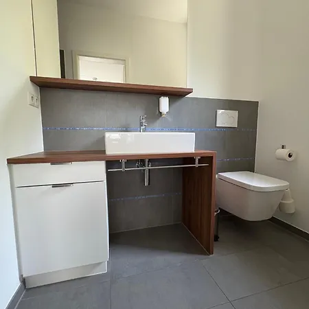 Apartment 4